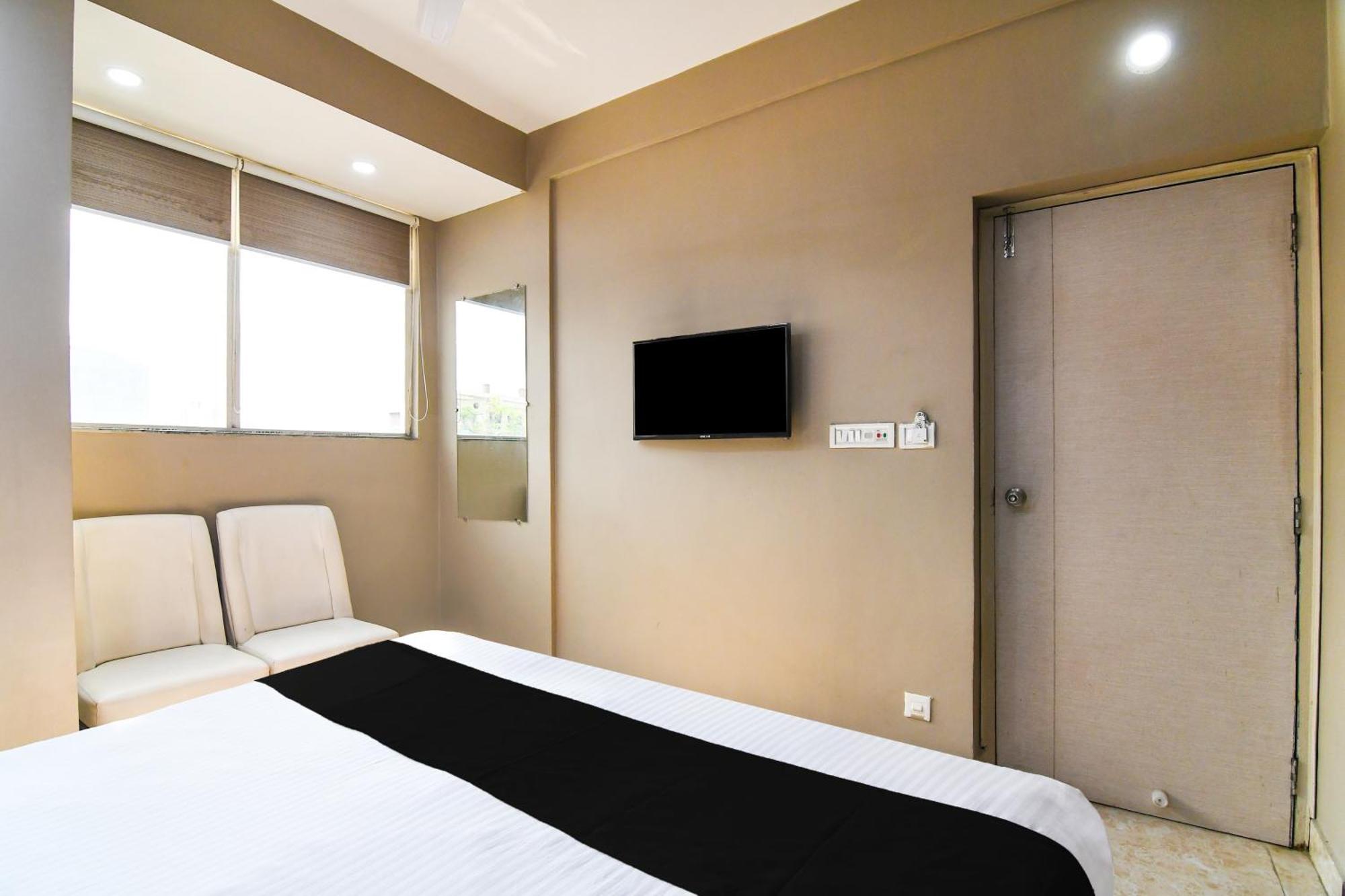 แคปิตัล โอ 7743 โฮเต็ล ไฮแลนด์ อินเตอร์เนชั่นแนล Hotel โกลกาตา ภายนอก รูปภาพ